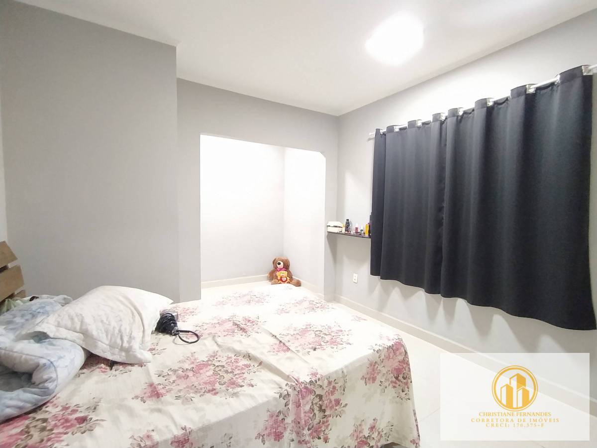 CASA EM BAIRRO PRA VENDA EM ARAÇATUBA - Christiane Fernandes - Corretora de Imóveis