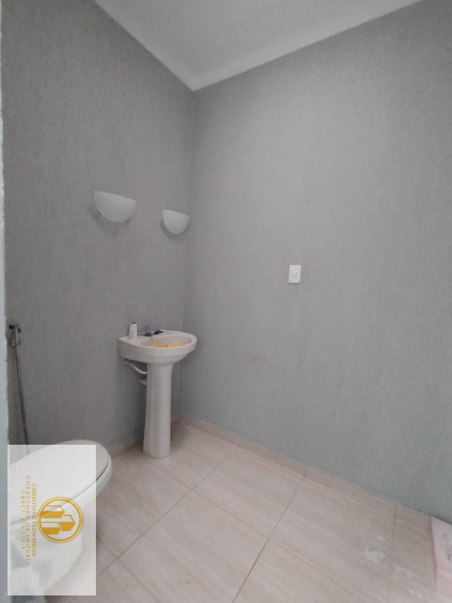 CASA EM BAIRRO PRA VENDA EM ARAÇATUBA - Christiane Fernandes - Corretora de Imóveis