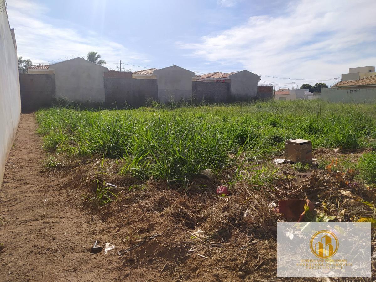 Terreno com ótima localização no Bairro Concórdia pra venda em Araçatuba/SP - Christiane Fernandes - Corretora de Imóveis